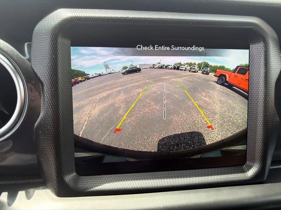 2023 Jeep JL Wrangler - Image 19 of 20