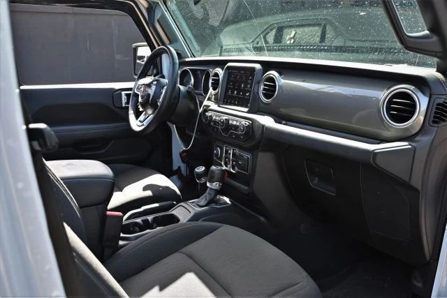 2023 Jeep JL Wrangler - Image 13 of 18