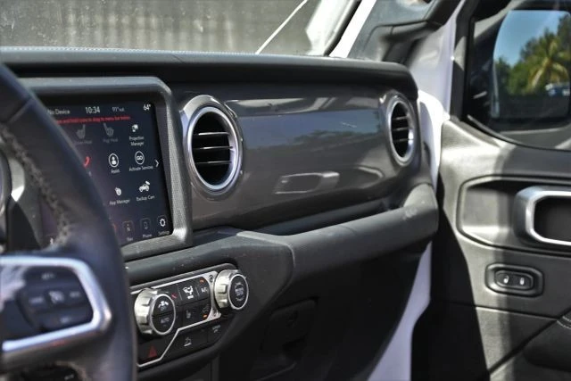 2023 Jeep JL Wrangler - Image 9 of 18