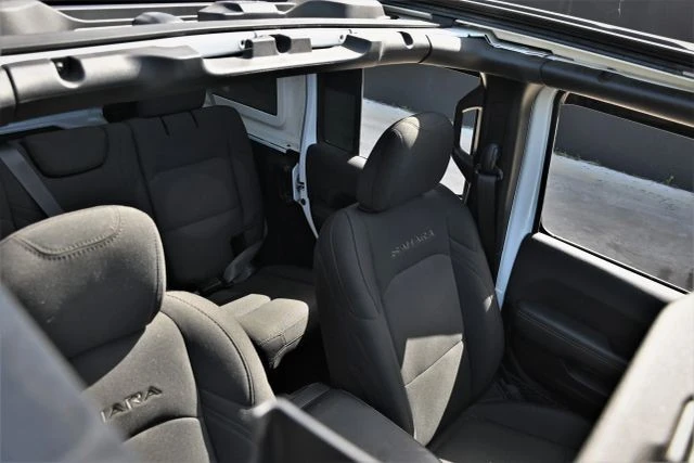 2023 Jeep JL Wrangler - Image 15 of 18