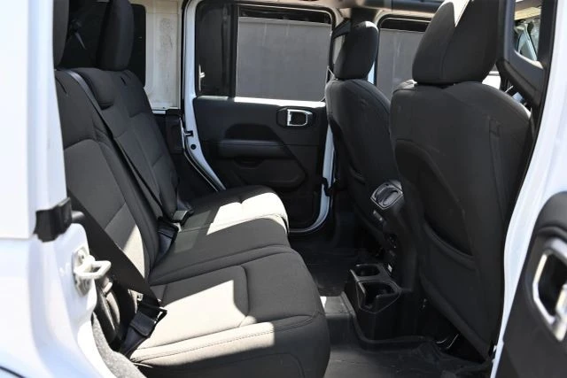2023 Jeep JL Wrangler - Image 16 of 18