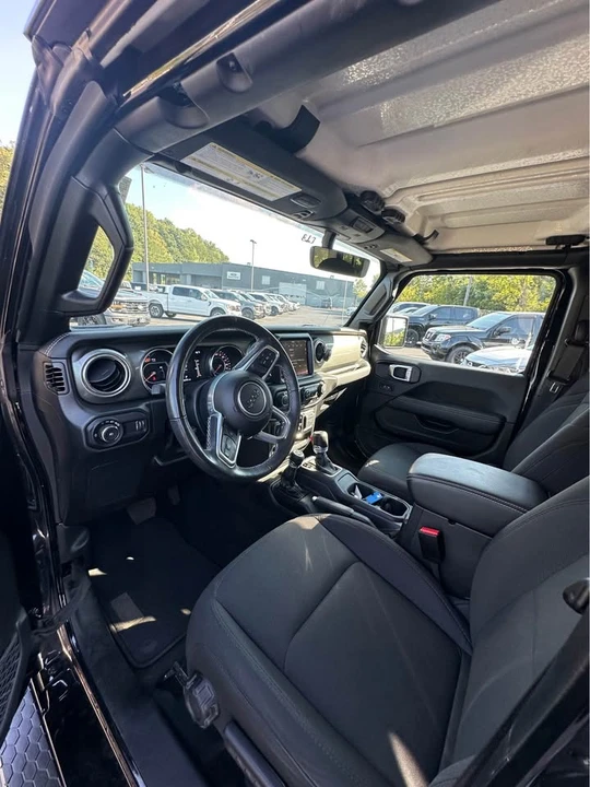2023 Jeep JL Wrangler - Image 8 of 13