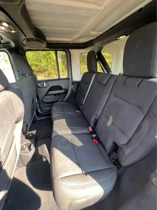 2023 Jeep JL Wrangler - Image 9 of 15