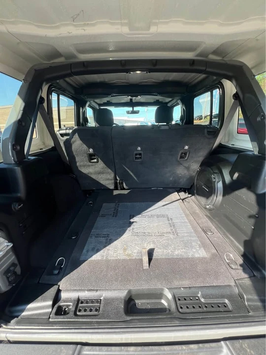 2023 Jeep JL Wrangler - Image 11 of 15