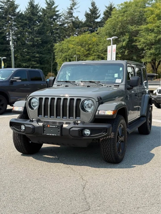 2023 Jeep JL Wrangler - Image 6 of 9
