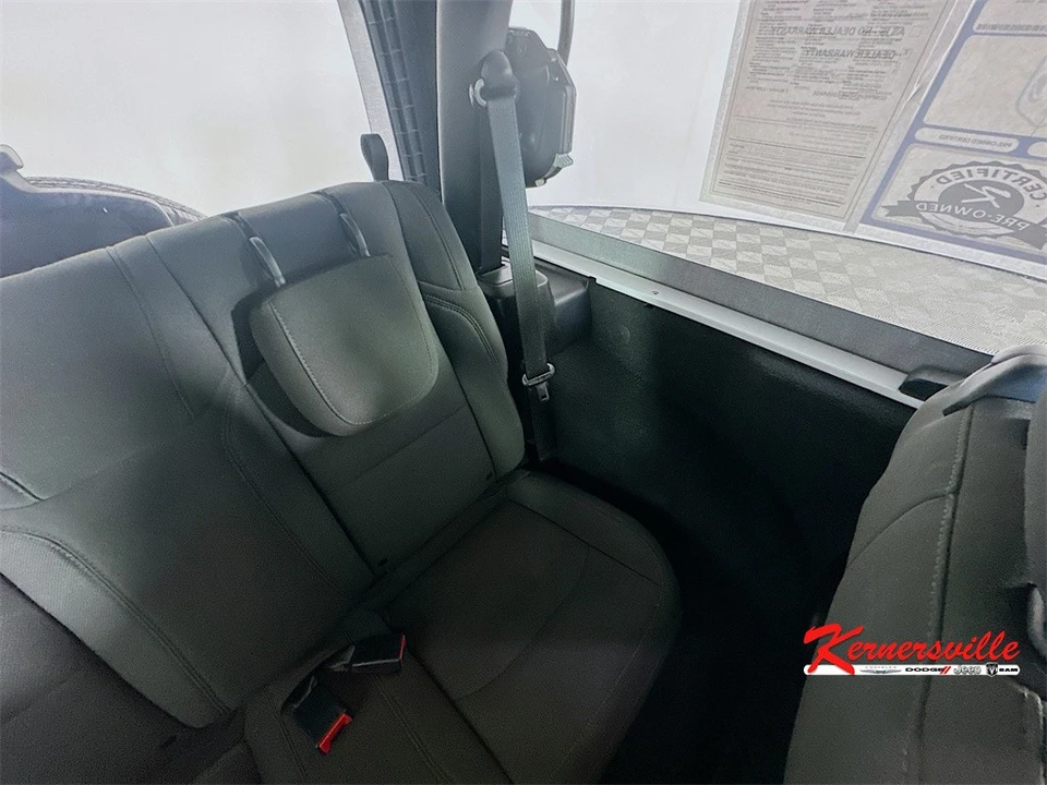 2023 Jeep JL Wrangler - Image 14 of 21