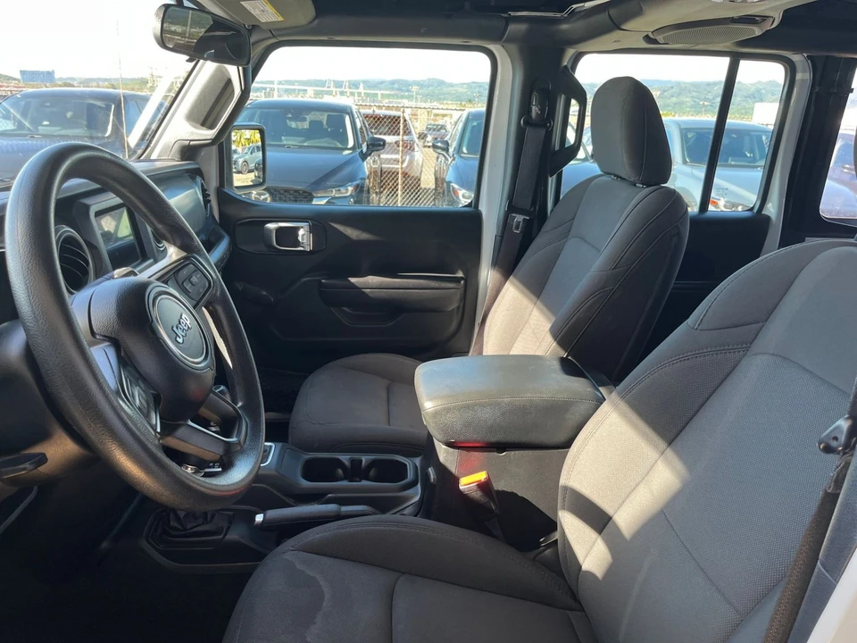 2023 Jeep JL Wrangler - Image 21 of 31