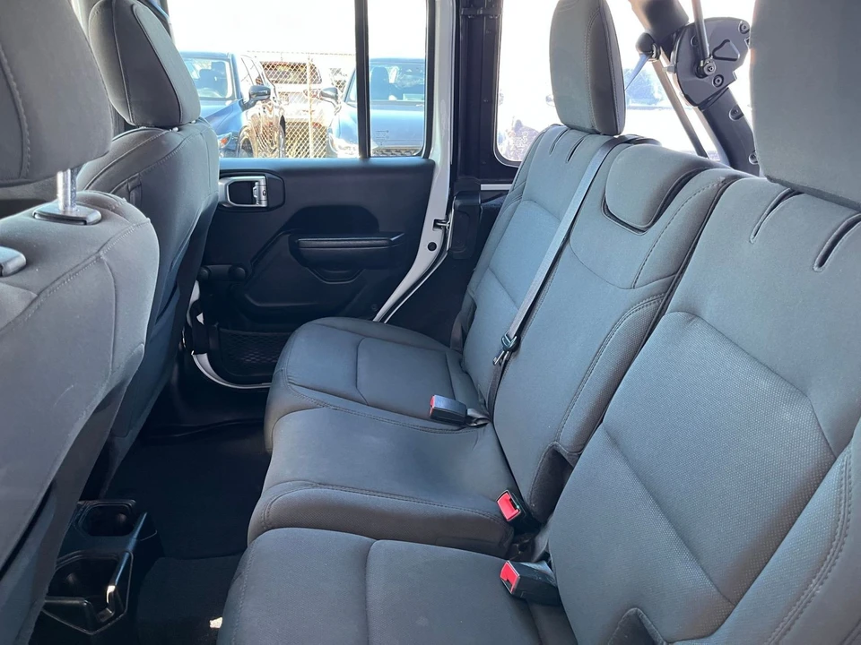 2023 Jeep JL Wrangler - Image 20 of 31