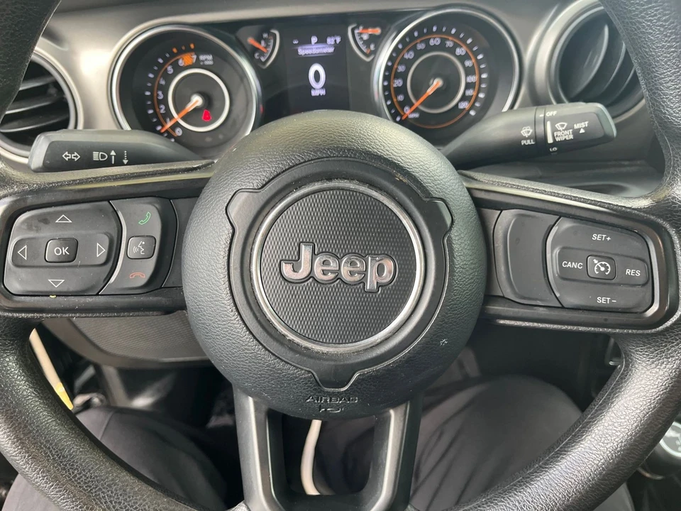 2023 Jeep JL Wrangler - Image 27 of 31