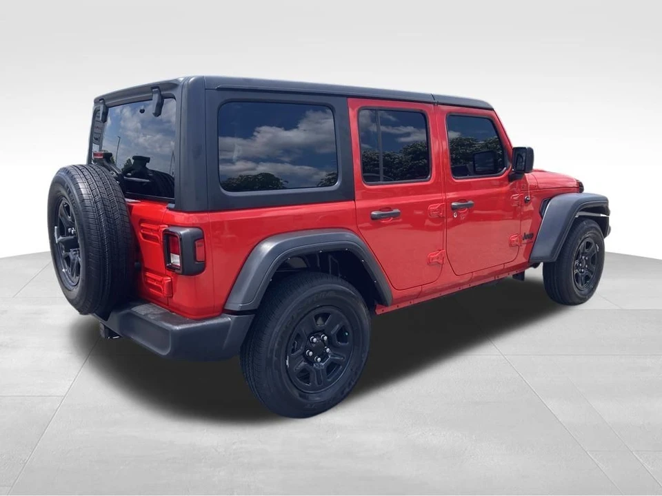 2023 Jeep JL Wrangler - Image 5 of 12