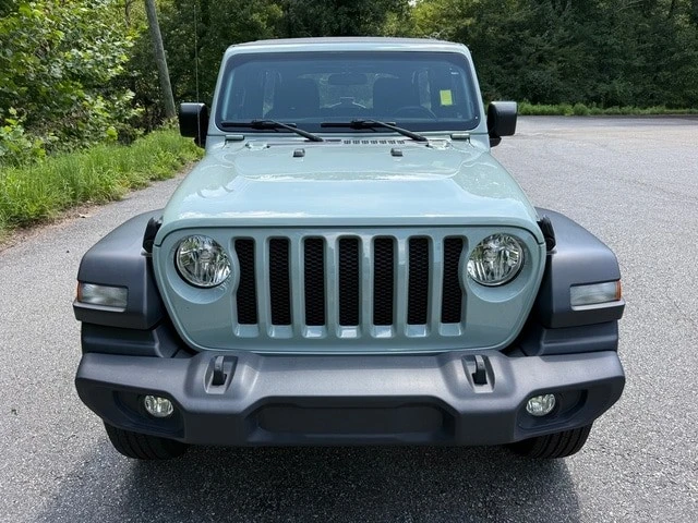 2023 Jeep JL Wrangler - Image 3 of 26