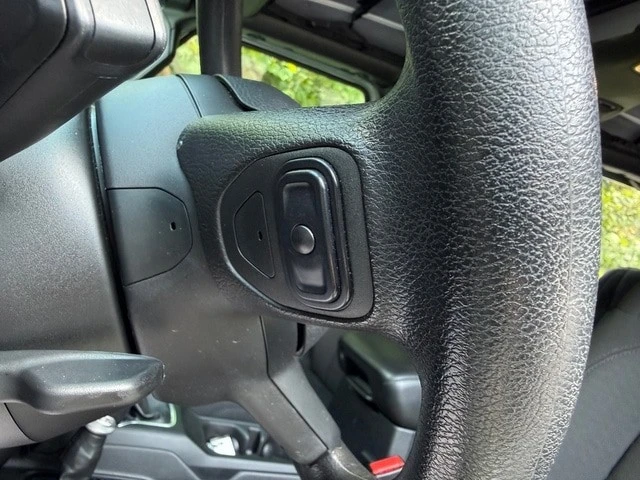 2023 Jeep JL Wrangler - Image 13 of 26