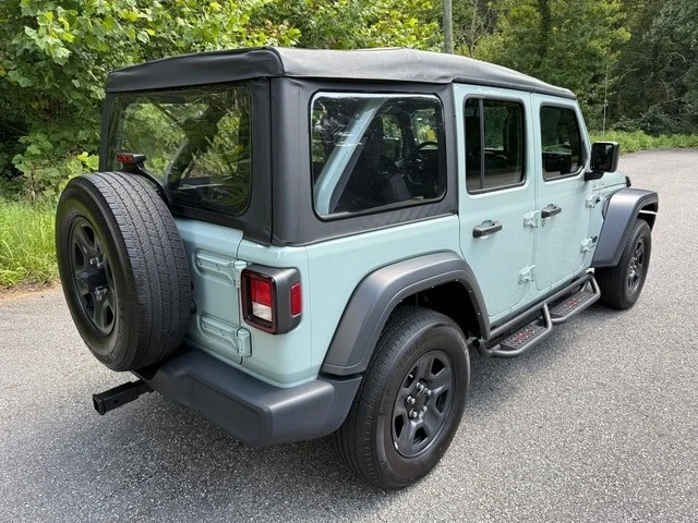 2023 Jeep JL Wrangler - Image 6 of 26