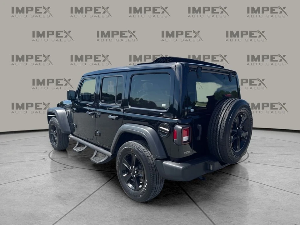 2023 Jeep JL Wrangler - Image 3 of 31