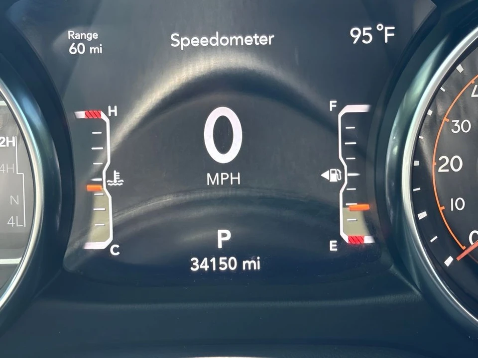 2023 Jeep JL Wrangler - Image 27 of 31