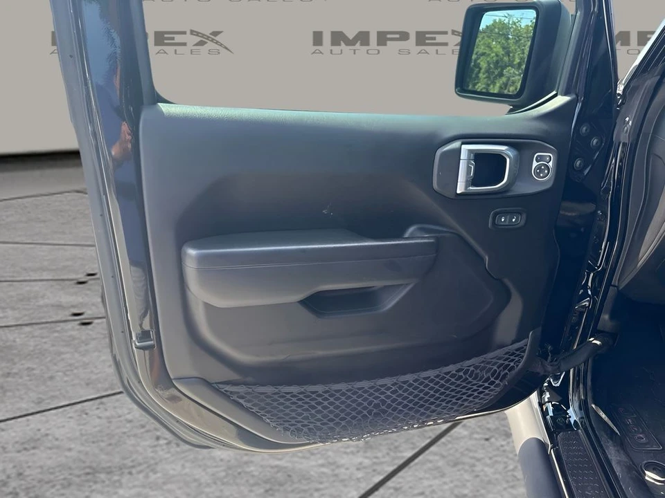 2023 Jeep JL Wrangler - Image 28 of 31