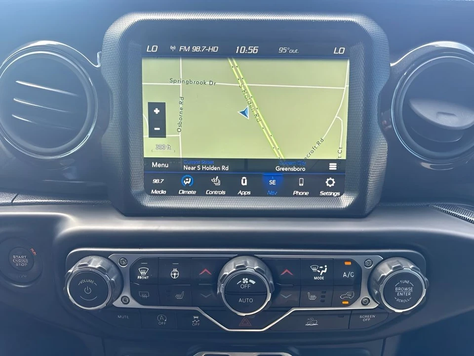 2023 Jeep JL Wrangler - Image 23 of 31