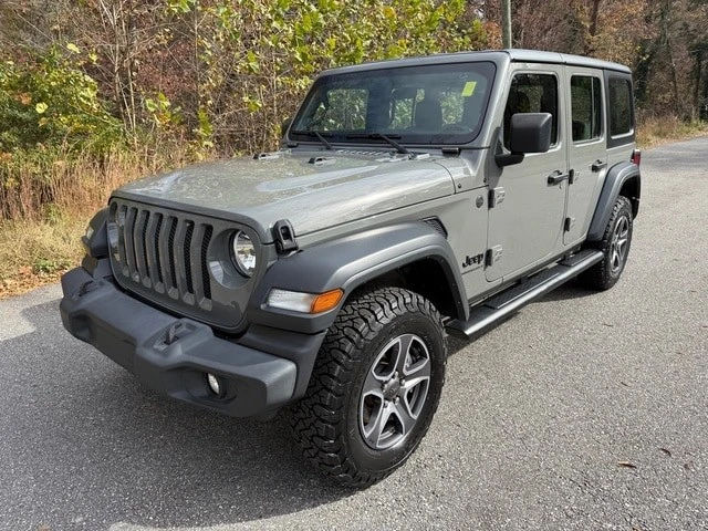 2023 Jeep JL Wrangler - Image 2 of 12