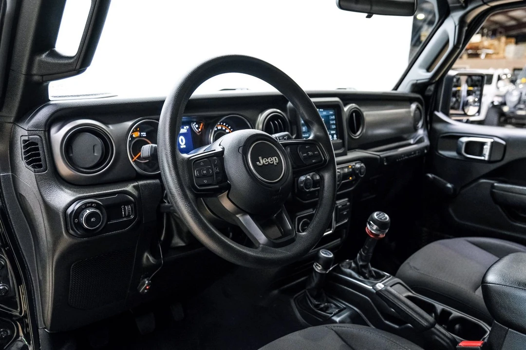 2023 Jeep JL Wrangler - Image 8 of 12