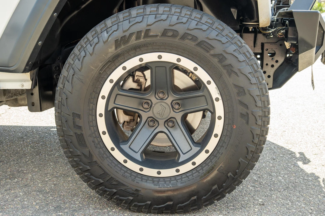 2023 Jeep JL Wrangler - Image 22 of 31