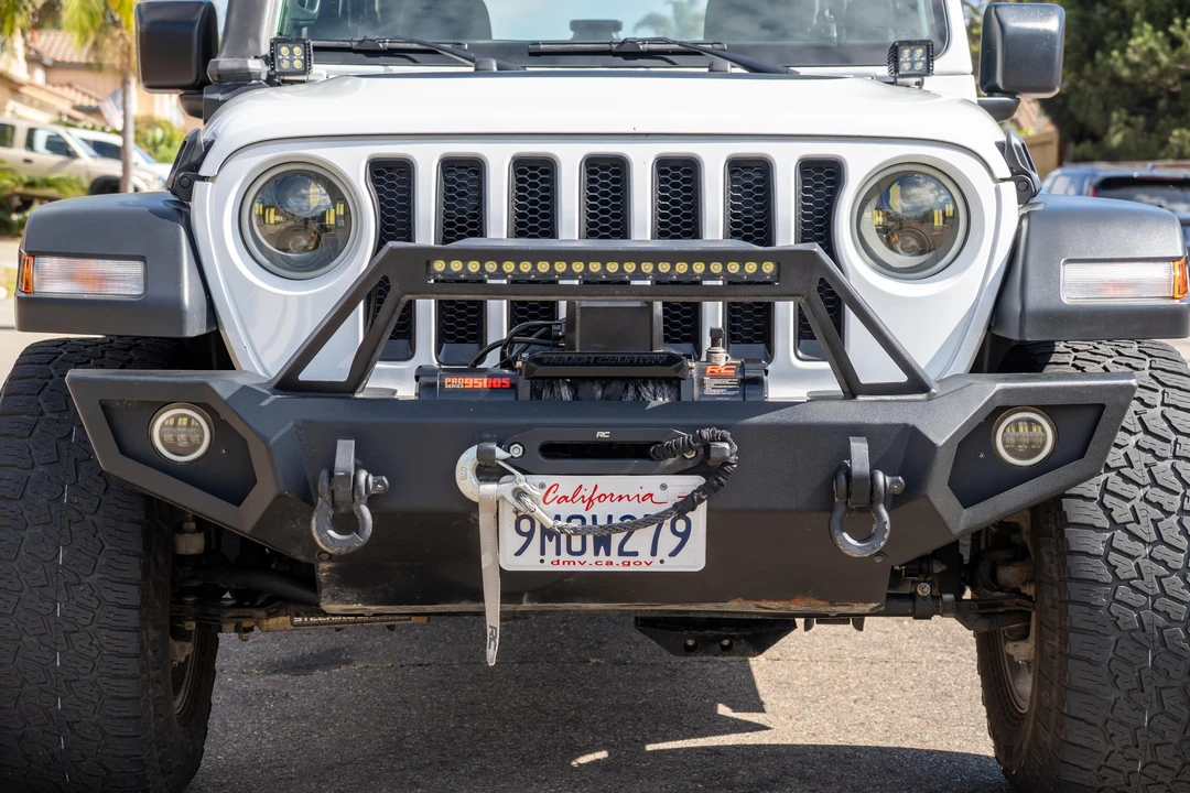 2023 Jeep JL Wrangler - Image 11 of 31
