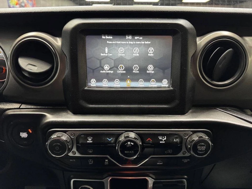 2023 Jeep JL Wrangler - Image 24 of 31