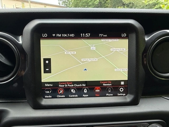 2023 Jeep JL Wrangler - Image 22 of 31