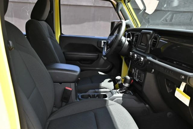 2023 Jeep JL Wrangler - Image 14 of 20