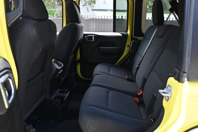 2023 Jeep JL Wrangler - Image 16 of 20