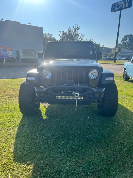 2023 Jeep JL Wrangler - Image 3 of 16