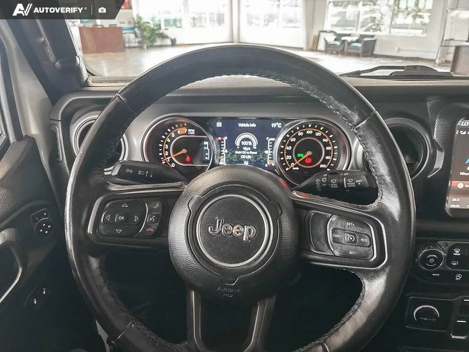 2023 Jeep JL Wrangler - Image 14 of 20