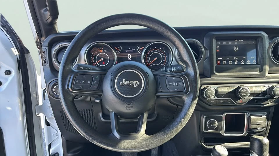 2023 Jeep JL Wrangler - Image 13 of 20