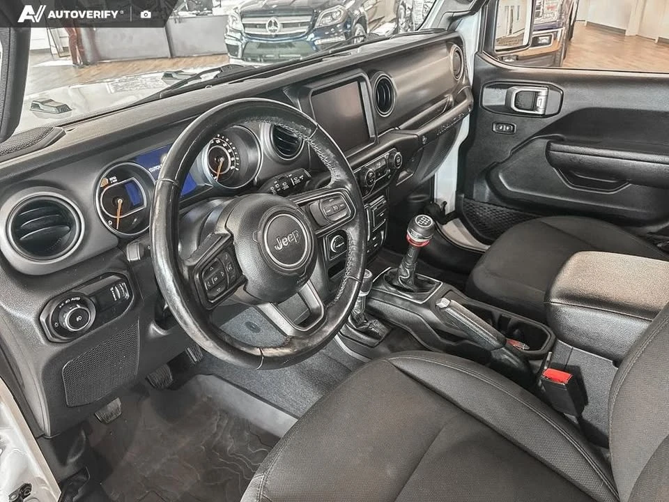 2023 Jeep JL Wrangler - Image 13 of 20