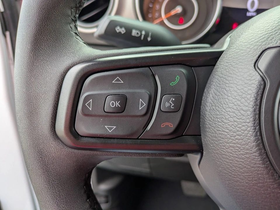 2023 Jeep JL Wrangler - Image 18 of 21