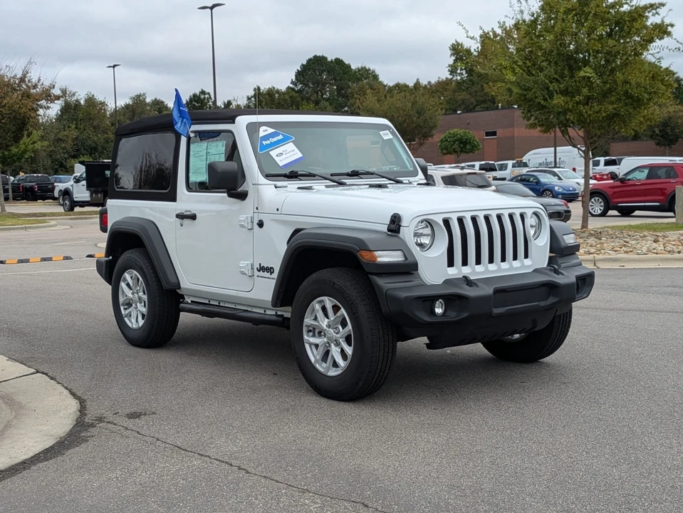 2023 Jeep JL Wrangler - Image 2 of 12