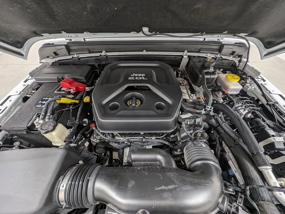 2023 Jeep JL Wrangler - Image 9 of 9