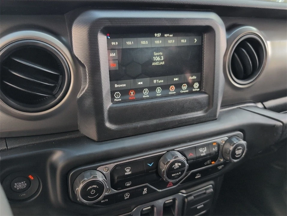 2023 Jeep JL Wrangler - Image 18 of 21