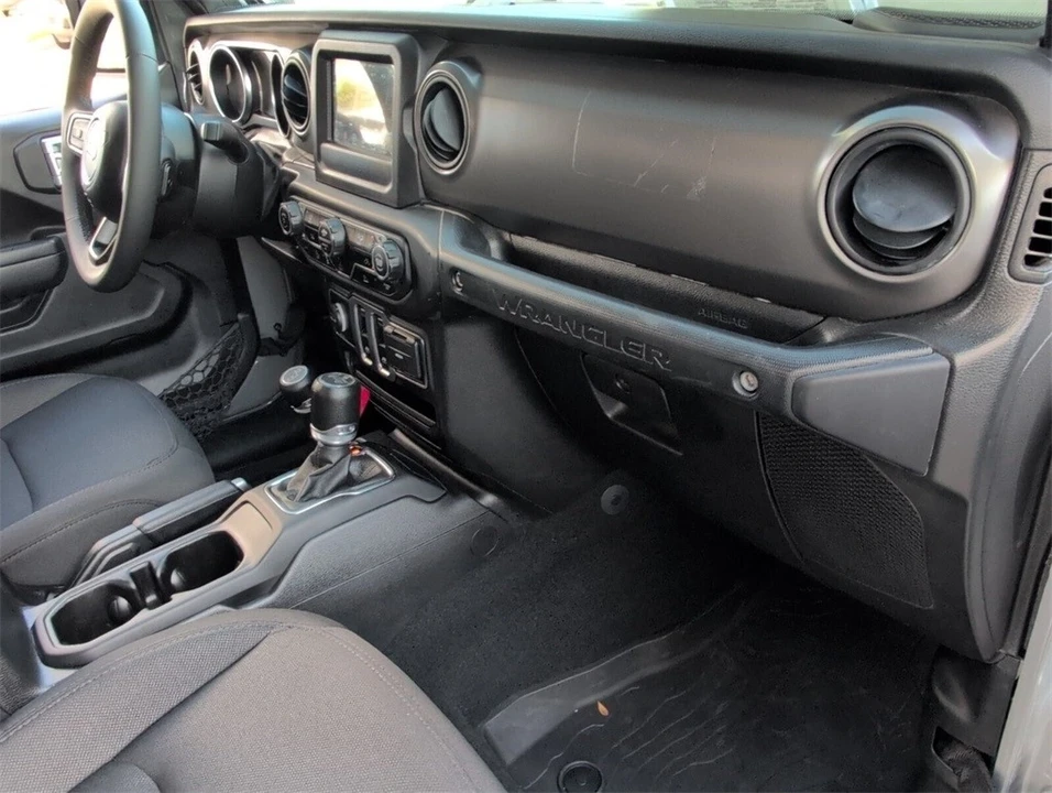 2023 Jeep JL Wrangler - Image 11 of 21