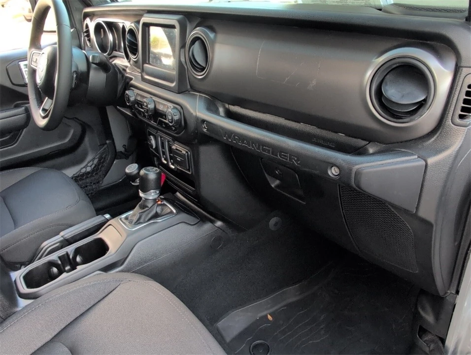 2023 Jeep JL Wrangler - Image 11 of 12