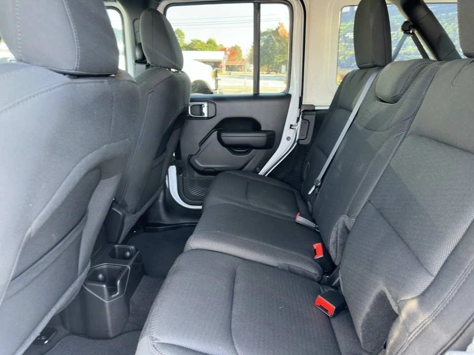 2023 Jeep JL Wrangler - Image 2 of 12
