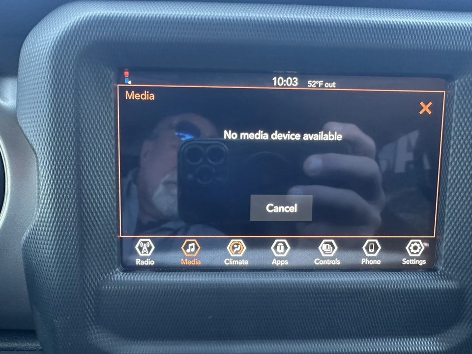 2023 Jeep JL Wrangler - Image 11 of 12
