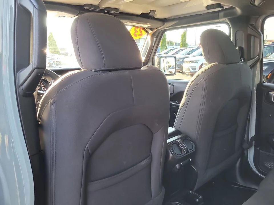 2023 Jeep JL Wrangler - Image 12 of 12