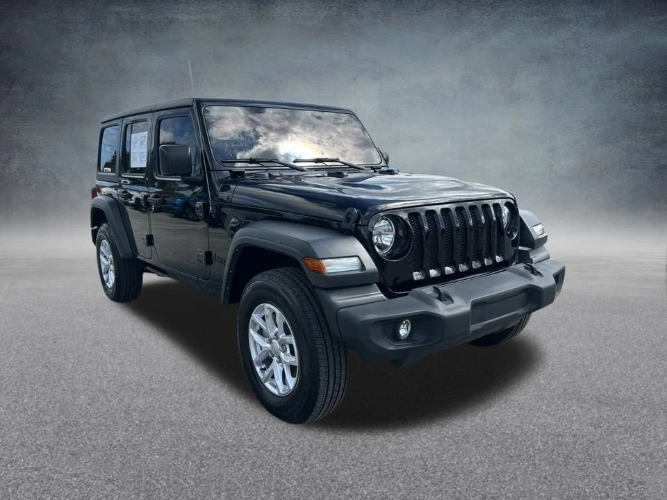 2023 Jeep JL Wrangler - Image 2 of 12