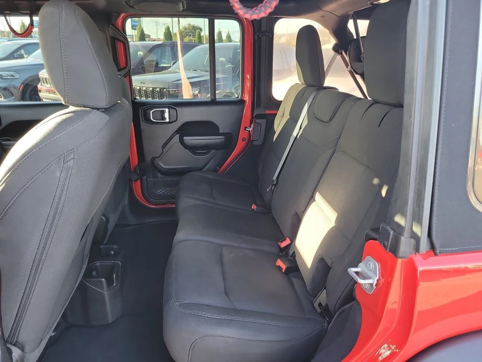 2023 Jeep JL Wrangler - Image 10 of 12