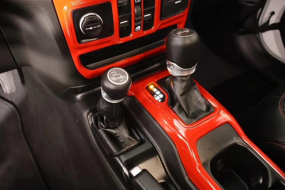 2023 Jeep JL Wrangler - Image 11 of 19