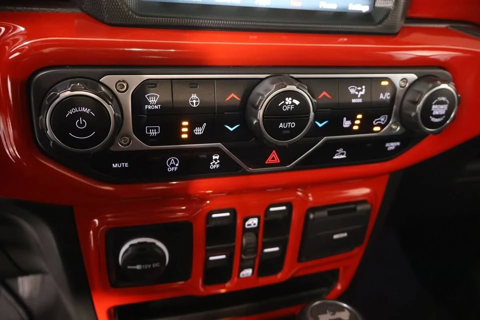 2023 Jeep JL Wrangler - Image 10 of 19