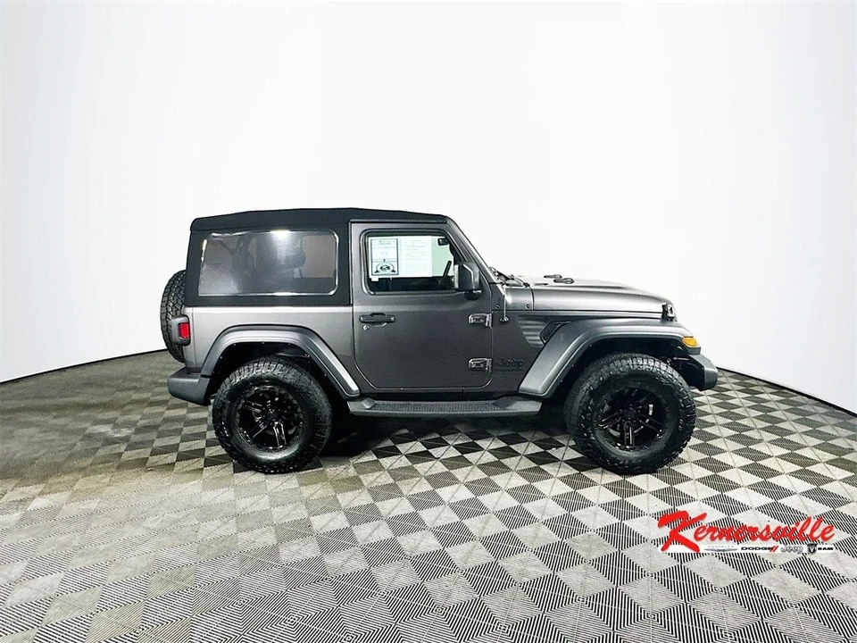 2023 Jeep JL Wrangler - Image 8 of 21