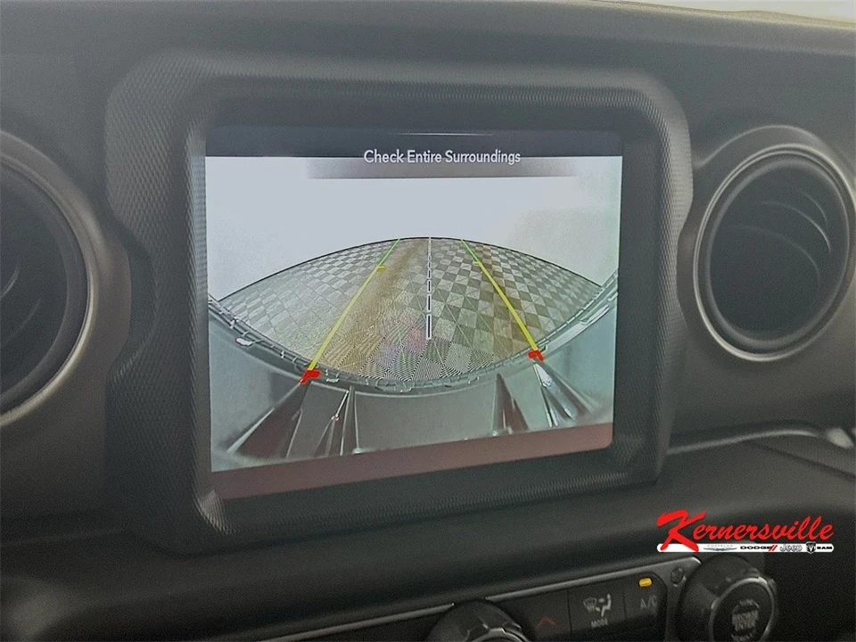 2023 Jeep JL Wrangler - Image 20 of 21