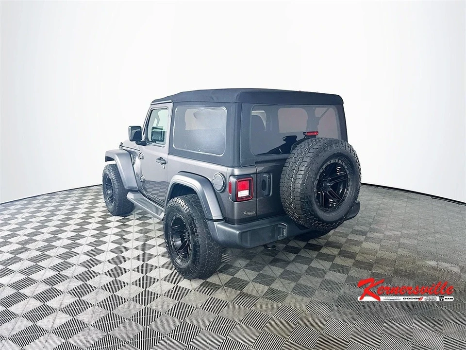 2023 Jeep JL Wrangler - Image 5 of 21