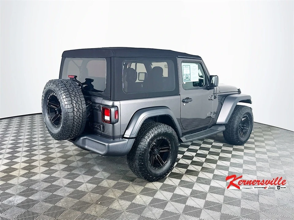 2023 Jeep JL Wrangler - Image 7 of 21